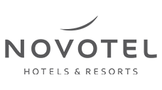 novotel-logo-01.png